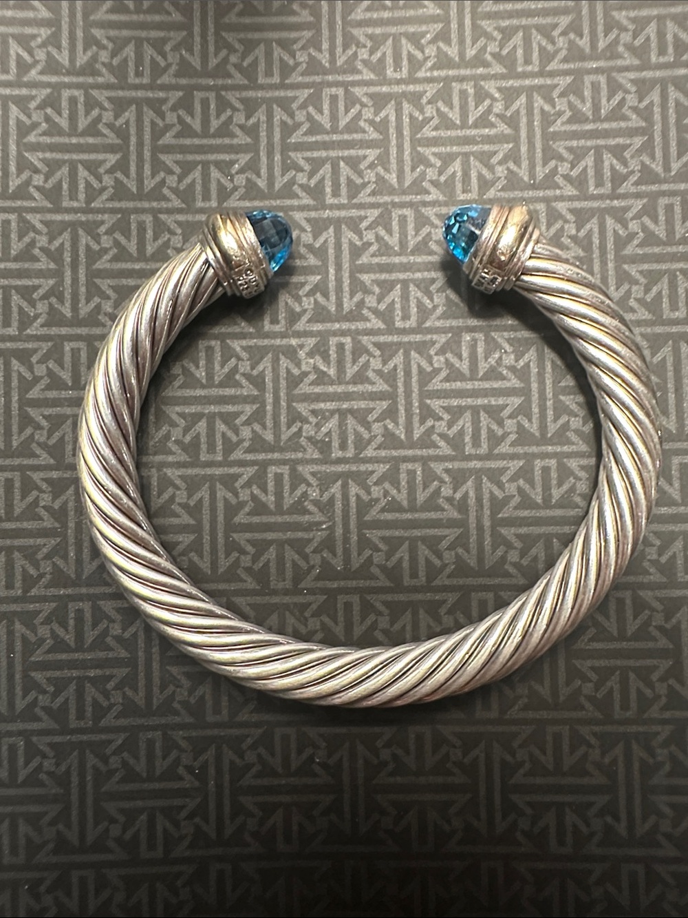 Authentic David Yurman Sterling Silver Cable Cuff Bracelet Blue Topaz Medium